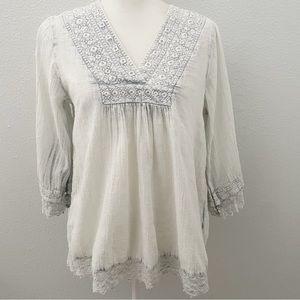 Rachel Zoe embroidered top size xsmall